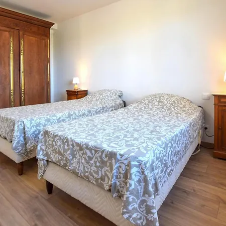 Awesome In With Wifi Holiday home